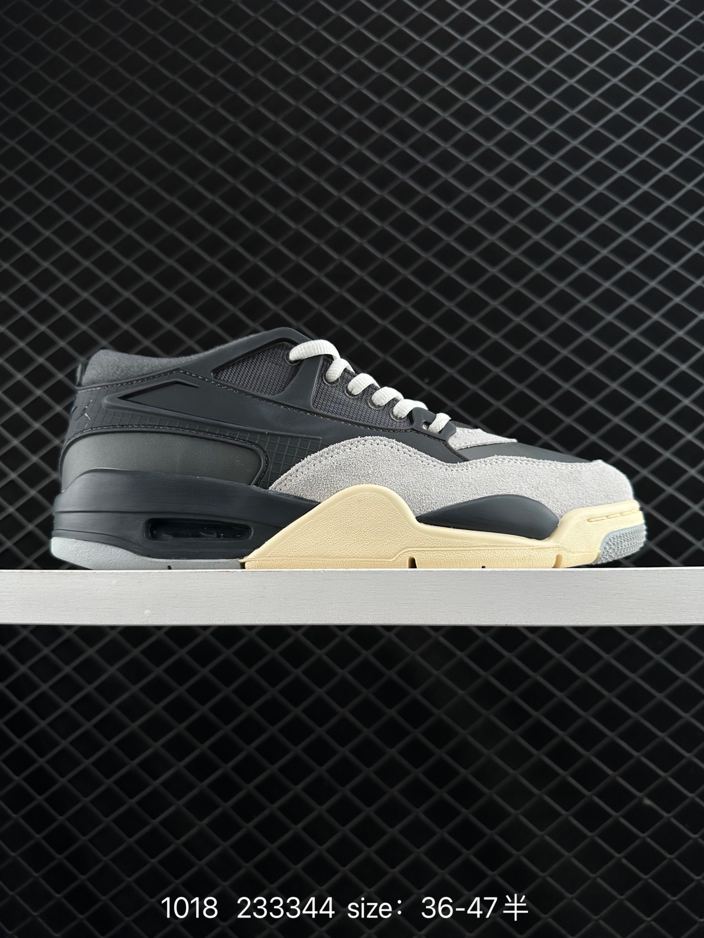 Nike Air Jordan 4 RM Nike Air Jordan 4 RM